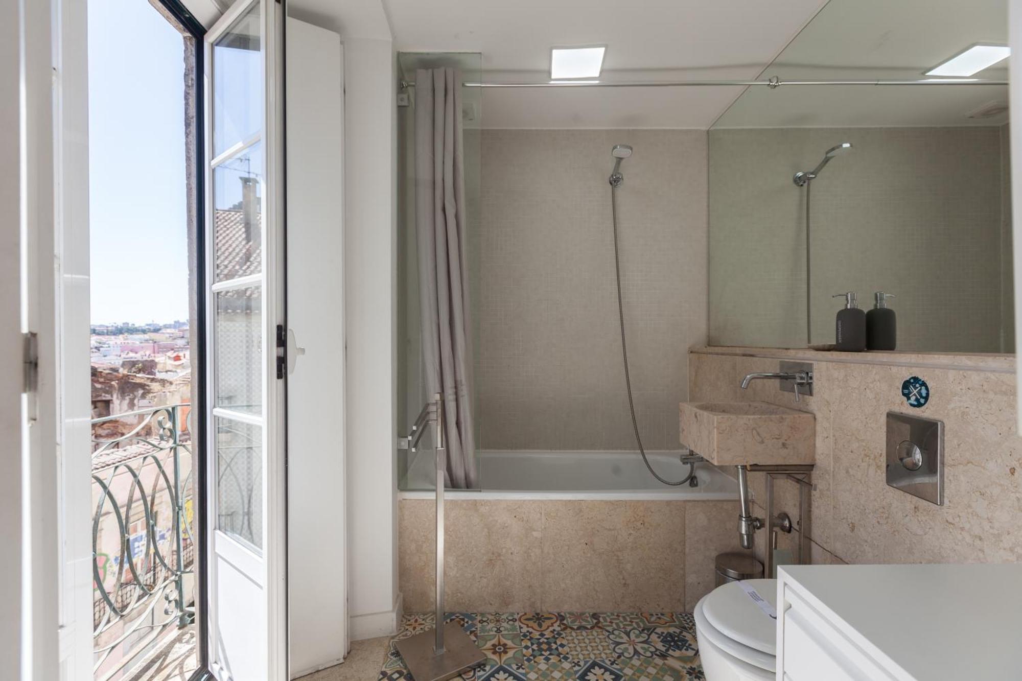Flh Castle Duplex With Terrace Daire Lisboa Dış mekan fotoğraf